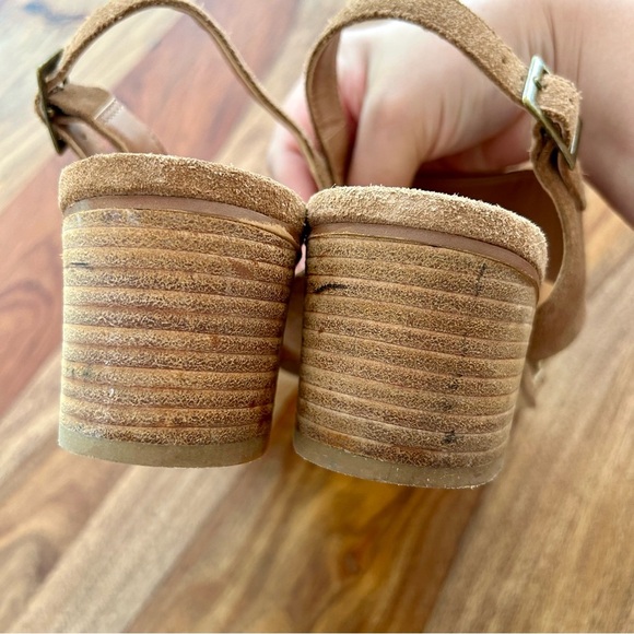 Caslon Carden stacked block heeled suede sandals - Picture 7 of 11